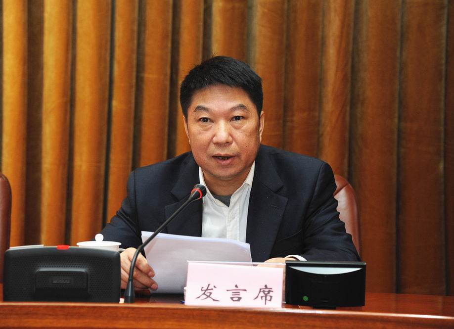 8省政协常委、民进省委副主委陈德应代表民进省委发言.jpg
